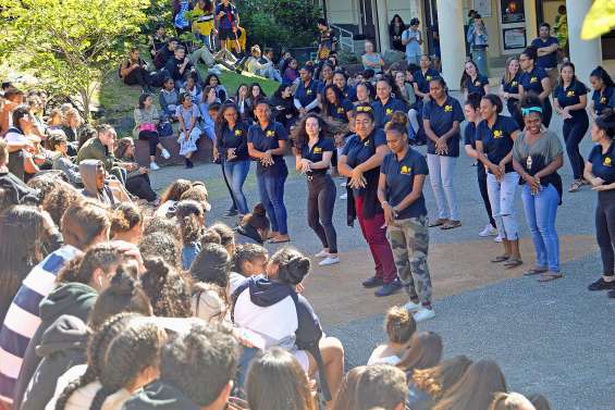 Un flash mob a lancé la Journée pour le climat