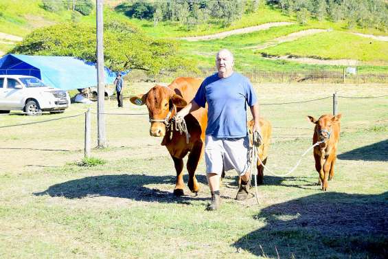 Les exposants de la Foire vous attendent de pied ferme de Bourail