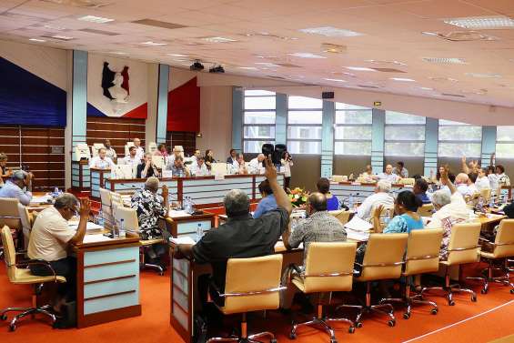 Des communes réclament 500 millions à la Calédonie