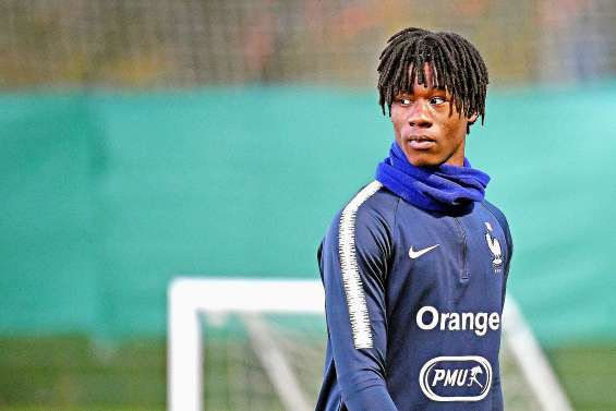 Sobres retrouvailles dans la bulle de Clairefontaine