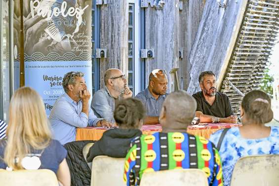 La création artistique veut faire le lien entre l’homme et les océans