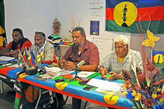 Le FLNKS veut « intensifier la campagne »