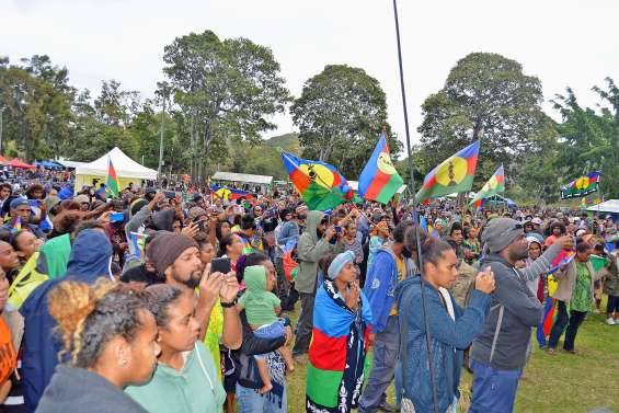 Le « concert pour le Oui » a rassemblé des milliers de personnes au parc Fayard