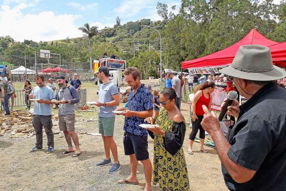 La fête en hommage à mamie