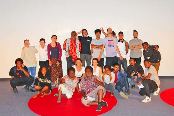 Ils slament pour promouvoir le don du sang