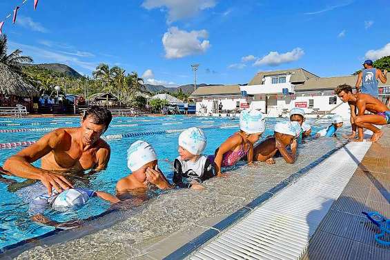 Le stage gratuit « J’apprends à nager » de retour pour les vacances d’octobre