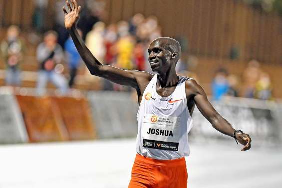 Le record du monde du 10 000 mètres est tombé 