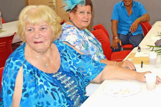 Une journée bleue pour faire voir la vie en rose aux seniors de la commune