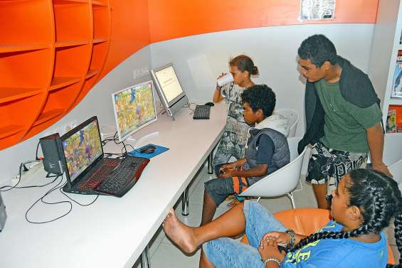 Aux portes ouvertes, la médiathèque fédère autour du numérique