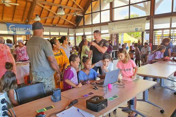 Deux enfants ont conçu deux jeux vidéo en moins de 20 heures