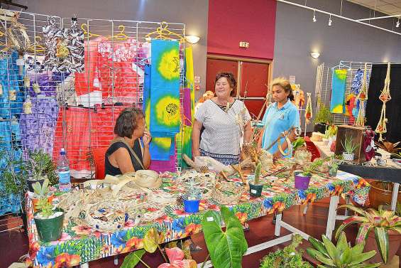 Neuf femmes ont exposé au Colisée