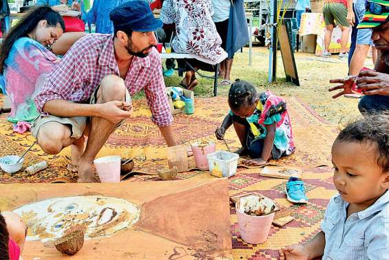 Une fête communale verte, aujourd’hui, au marché du village