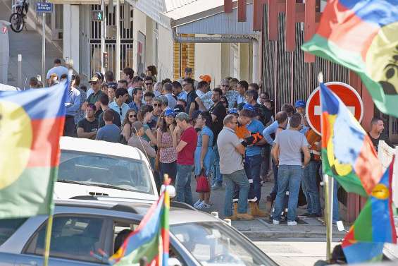 Le coup de sang des patrons face aux blocages