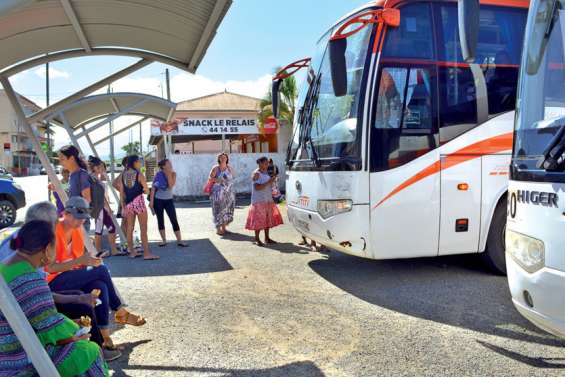 Les usagers donnent leur avis sur les bus Raï