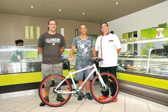 Philippe et Stephen Hirzel: Tombés dans la marmite