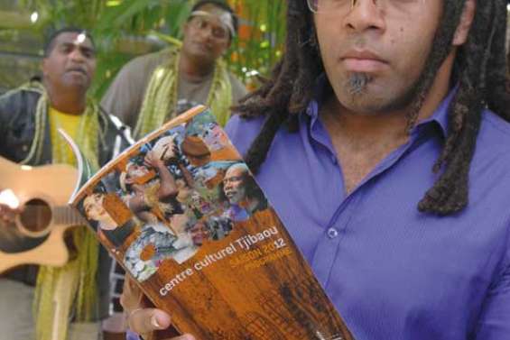 Emmanuel Tjibaou : Transmettre le savoir