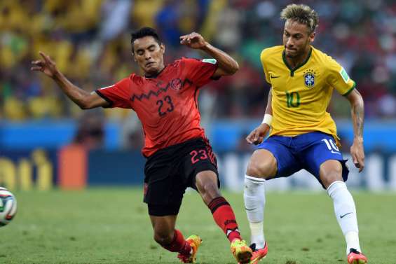 Cameroun-Brésil : Neymar ouvre le score (17e, 0-1)