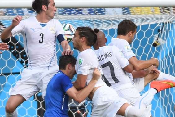Coupe du monde : L'Uruguay met l'Italie au tapis