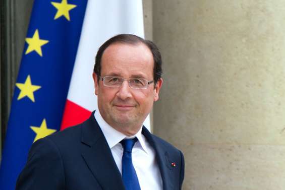 Hollande félicite les Bleus