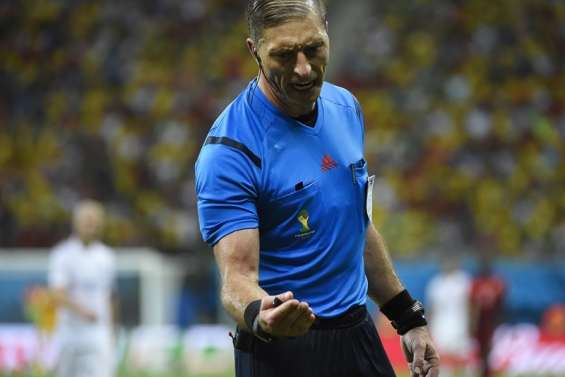 L'arbitre veut s'arrêter là