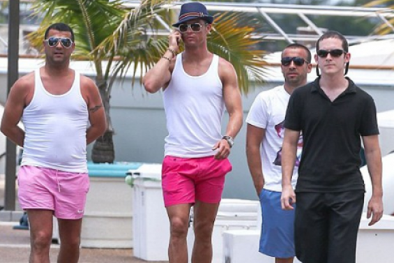 En vacances, Cristiano a du style