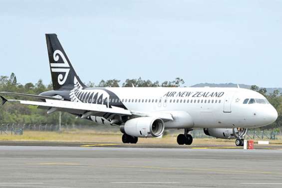 La grève continue à La Tontouta