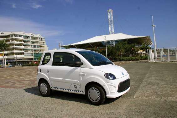 Quand la voiturette se fait low cost