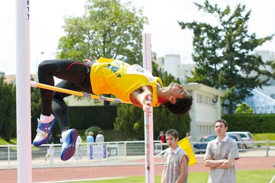 Ogun Robert veut prendre de la hauteur