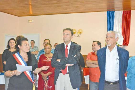 Le Calife fait maire honoraire