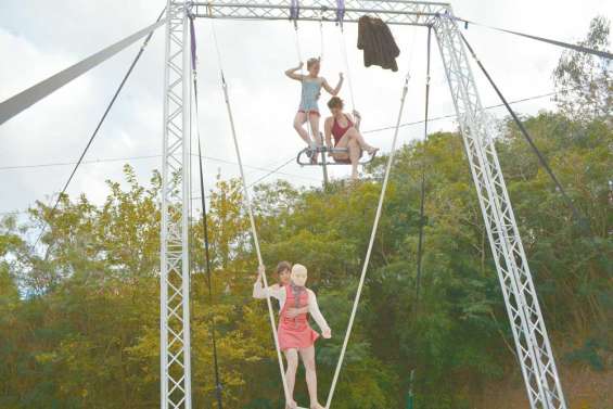 Le Dock s'envoie en l'air