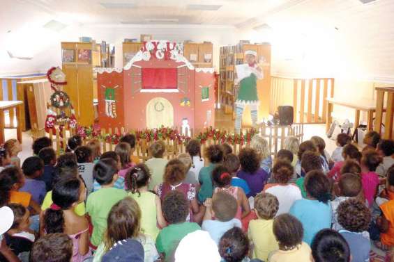 La médiathèque fête Noël