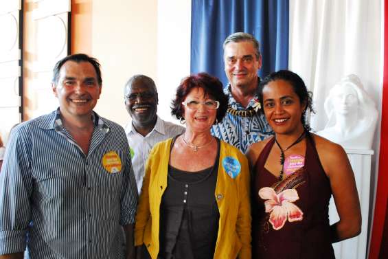 Calédonie Ensemble mise sur Monique Jandot au Mont-Dore