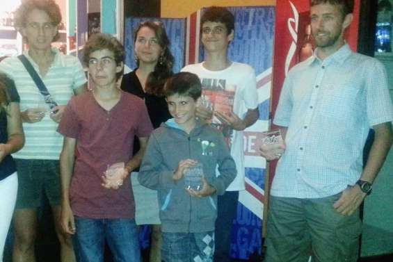 Raz-de-marée pour débuter