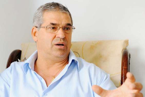 Sondage LNC : Eric Gay a de la marge