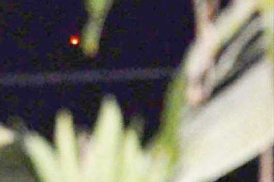 Une « curieuse boule rougeoyante »