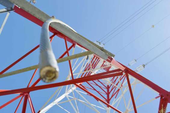 Un homme est mort sur un chantier de ligne à haute tension