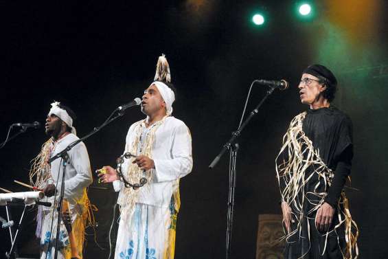 Enono Anya, la fusion des rythmes