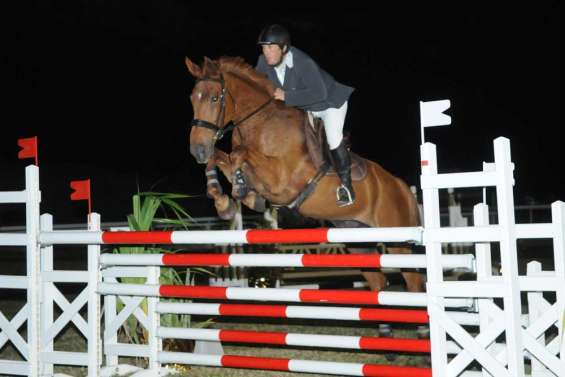 Maître Voyer sacré à Henry-Milliard