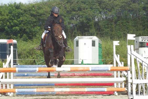 Dominique Rœsner et Mélissa Haye se détachent