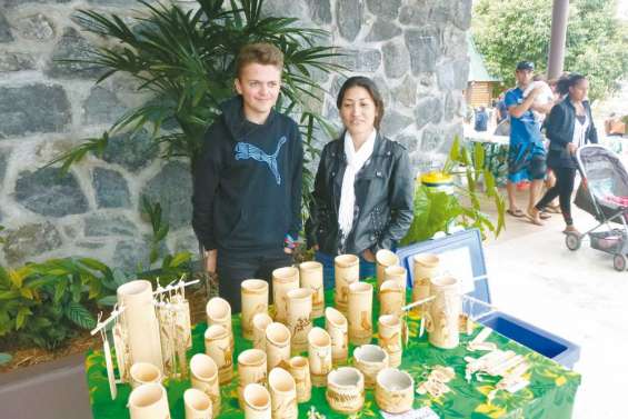 Le retour des bambous pyrogravés de Sylviane