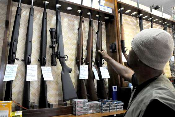 Le Gouvernement dit non à la restriction des armes