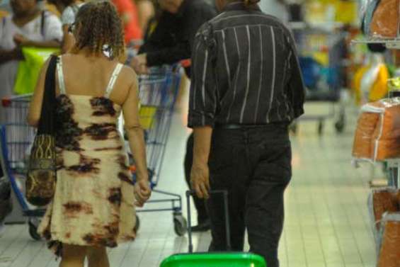 Le panier de la ménagère toujours plus cher