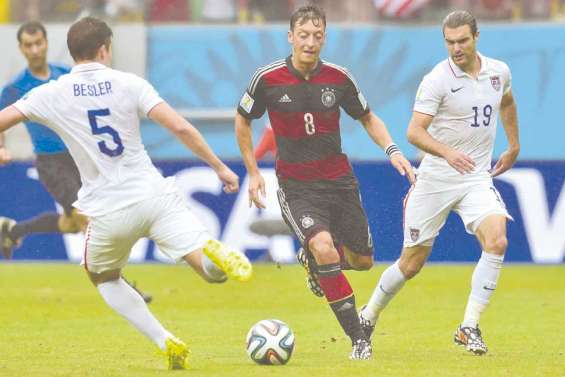 Quand l'histoire bégaie