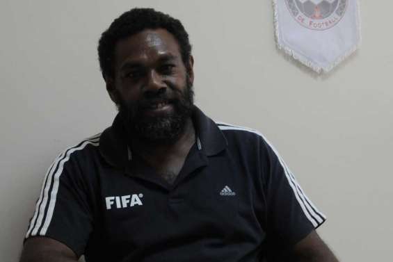 Edmond Bowen au Camp Est