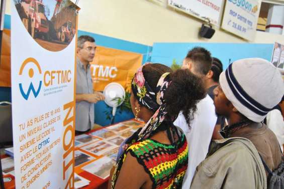 L'emploi et les salaires en Nouvelle-Calédonie