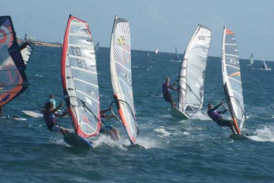 Slalom à l'Anse-Vata