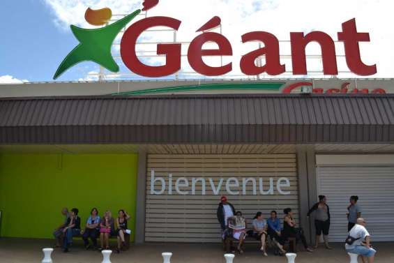 Grève au Géant Sainte-Marie