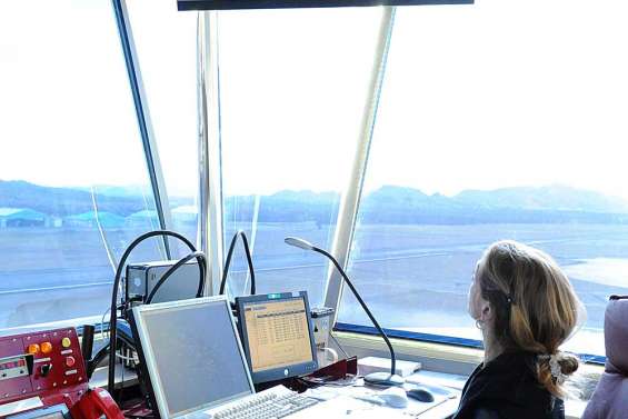 Grève des contrôleurs aériens : la liste des vols assurés [DOCUMENT]