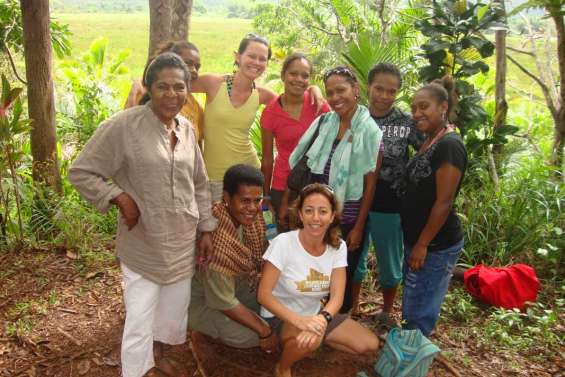 A Fidji, de fil en aiguille