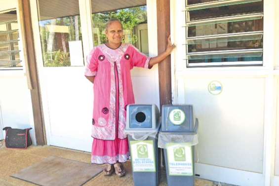 Des bacs de recyclage à la mairie